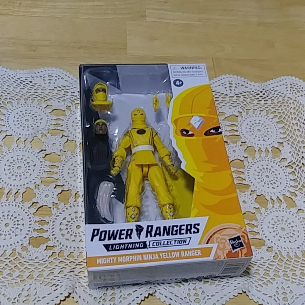 Power Rangers lightning collection Mighty Morphin Ninja Yellow Ranger